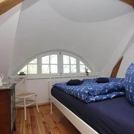 F-1081 Pfarrhof In Garz