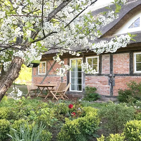 F-1081 Pfarrhof In Garz Garz (Rugen)